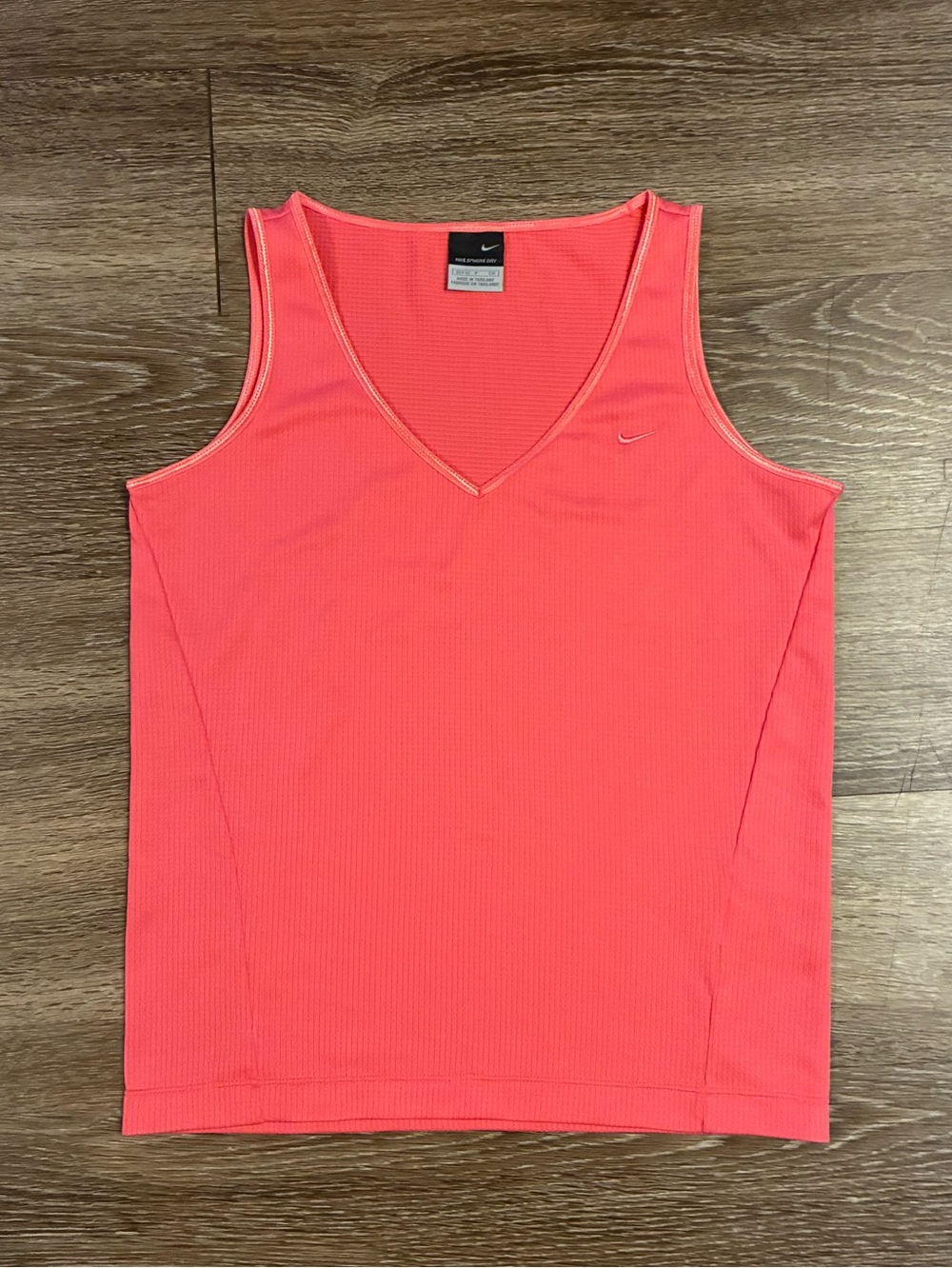 Vintage Nike Sphere Dry V-Neck Athletic Tank Top in Coral Size Small